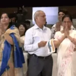 18 दिन बाद धरती पर लौटे शुभांशु शुक्ला, ड्रैगन कैप्सूल से बाहर आते ही सामने आई पहली तस्वीर