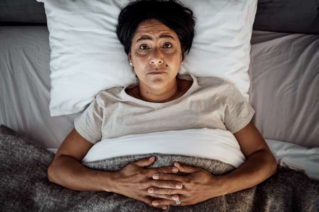 नींद क्यों नहीं आती? जानिए अनिद्रा के 10 मुख्य कारण और इलाज