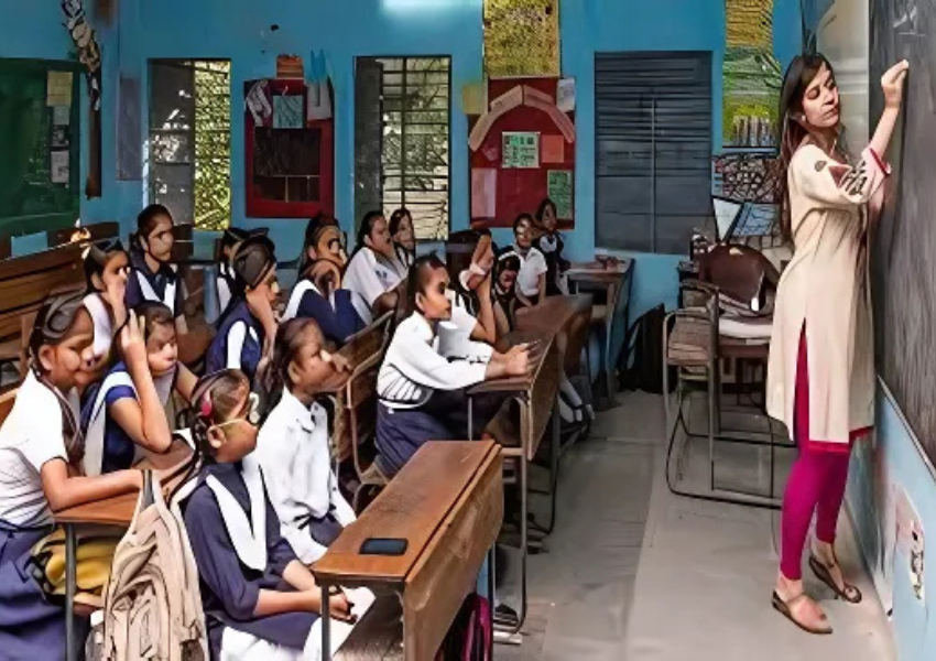 यूपी में स्कूल मर्जर याचिका खारिज, इलाहाबाद हाईकोर्ट ने योगी सरकार के फैसले को सही ठहराया