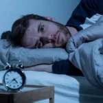 Lucknow Heavy Rain 2025: अलीगंज सड़क धंसी, स्कूल बंद