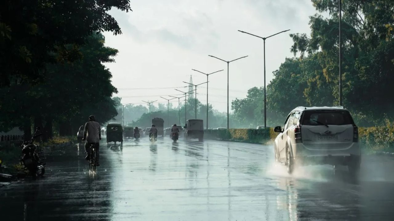 Lucknow Weather Update: अगले 3 दिन भारी बारिश के आसार