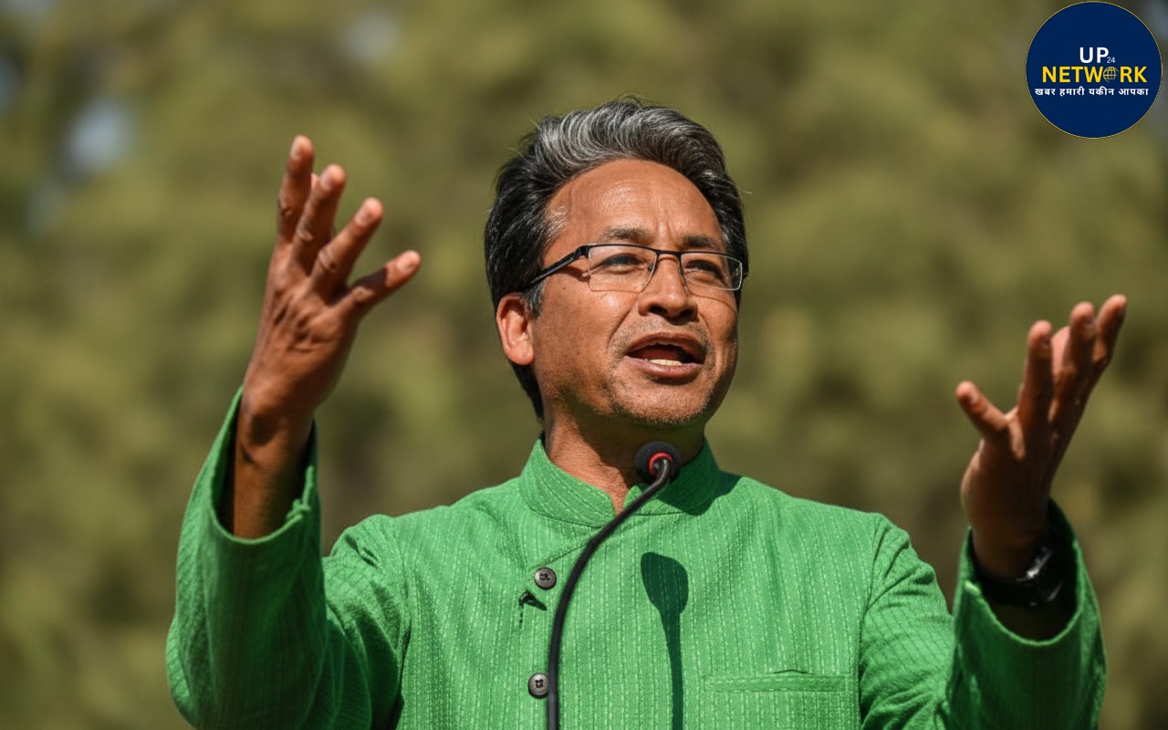 लेह में प्रदर्शन हिंसक, BJP दफ्तर फूंक, सोनम वांगचुक भूख हड़ताल