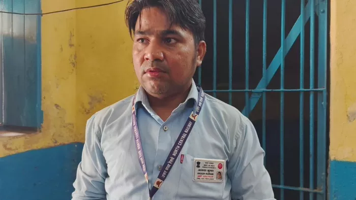 कालका एक्सप्रेस से फर्जी लोको पायलट गिरफ्तार