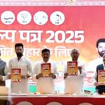 Lucknow News: जम्मू जाने निकलीं तीन स्कूली छात्राएं रेलवे स्टेशन पर पकड़ी गईं