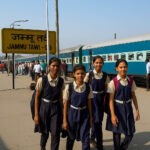 बिहार चुनाव 2025: NDA का संकल्प पत्र जारी, 1 करोड़ नौकरियां