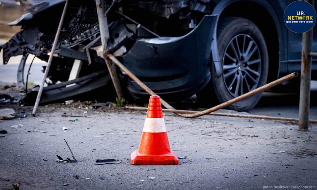 Lucknow News: तेज रफ्तार कार की टक्कर से 2 युवकों की मौत