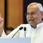 25 साल में 10वीं शपथ: नीतीश, मोदी-शाह मौजूद