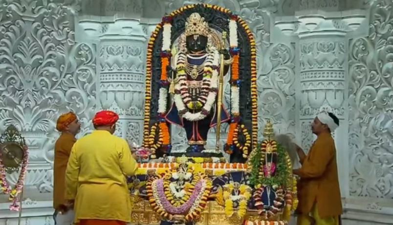 Ayodhya News: रामलला की मकर संक्रांति पूजा, विशेष भोग