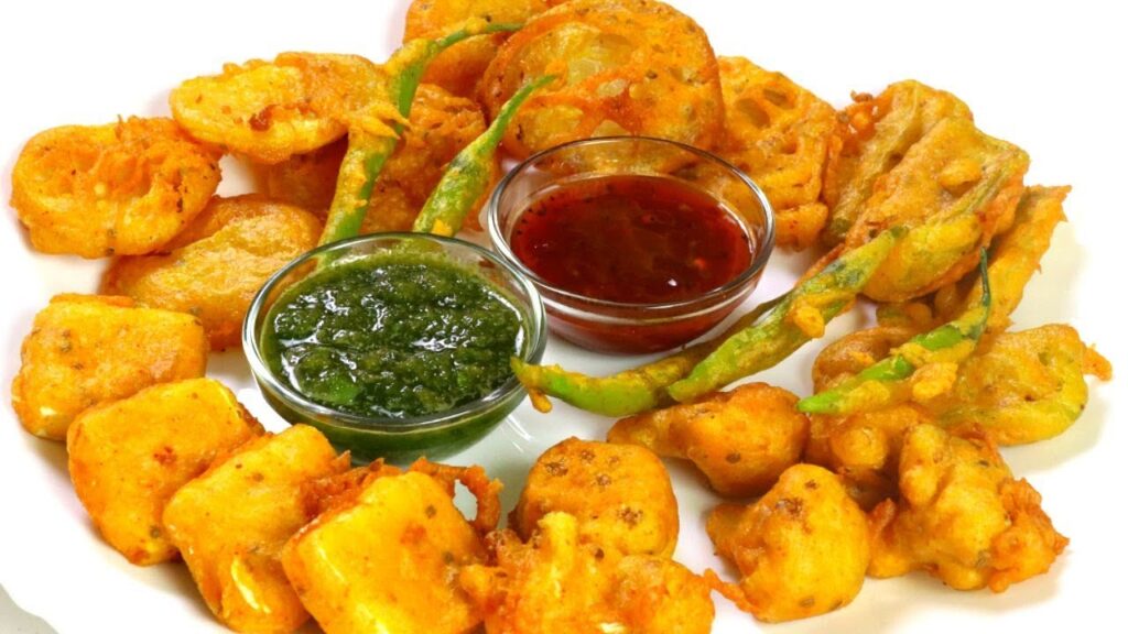 Mix Pakoda Recipe: 15 मिनट में स्ट्रीट-स्टाइल पकौड़े