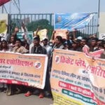 कानपुर: मुंडन से लौटते परिवार की कार नहर में गिरी, 3 की मौत