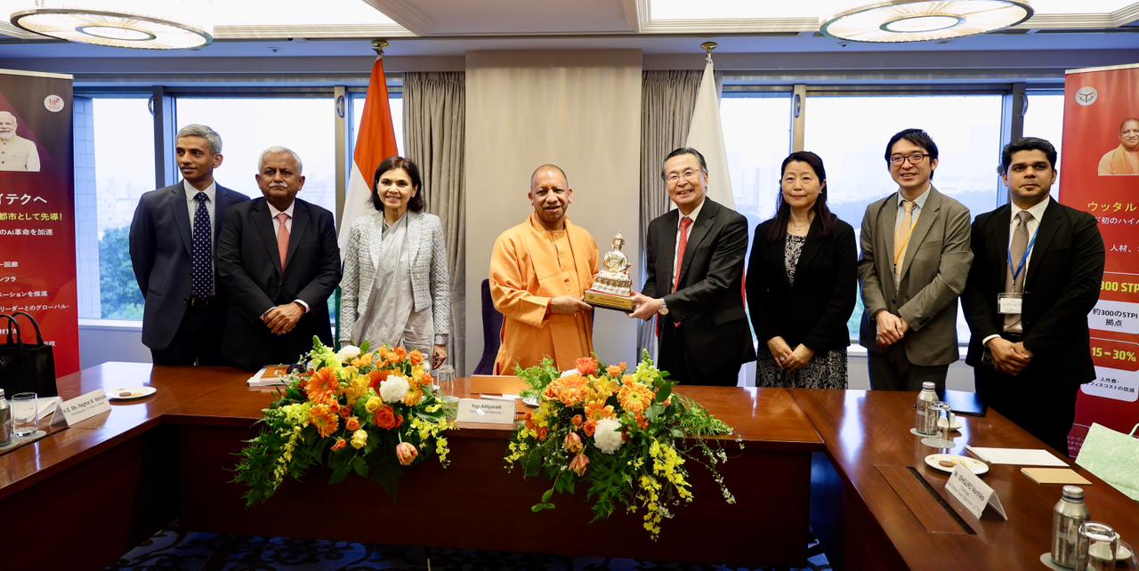 CM योगी का टोक्यो रोड शो, जापानी निवेशकों से मुलाकात