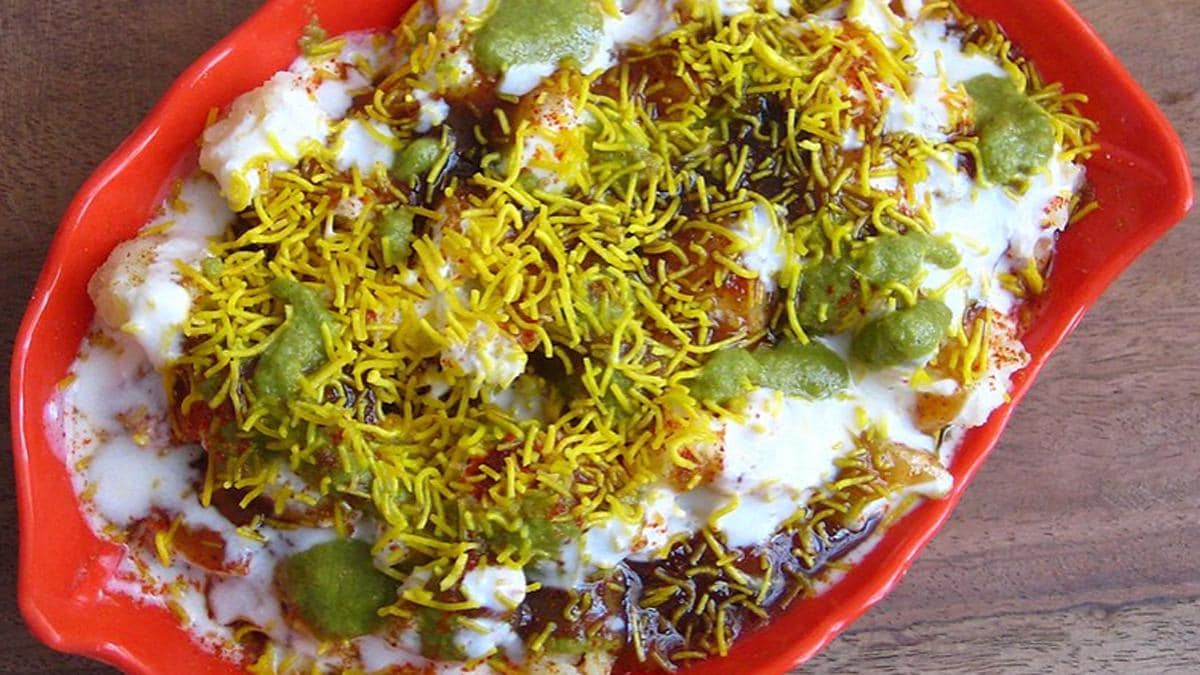 Aloo Chaat Recipe: झटपट बनने वाली मसालेदार और क्रिस्पी चाट