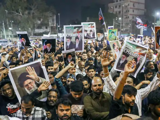 Lucknow को Mini Iran क्यों कहते हैं? Khamenei Protest का कारण