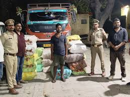 UP STF: DCM में लाया गया 1 करोड़ का गांजा पकड़ा