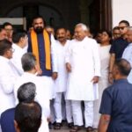 UP Politics: नोएडा में पीएम मोदी का भाषण, विपक्ष पर कड़ा प्रहार