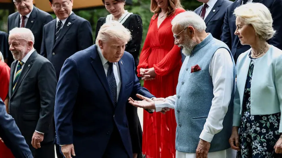 भारत-अमेरिका व्यापार समझौते पर चर्चा करते नरेंद्र मोदी और डोनाल्ड ट्रंप