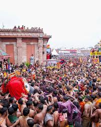 Lord Jagannath, Balabhadra and Subhadra during Pahandi ritual at Puri Rath Yatra 2026