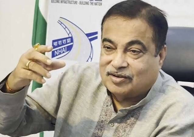 ई20 पेट्रोल विवाद गहराया: गडकरी की चुनौती पर प्रदर्शनकारियों का दावा- 'एक नहीं, छह पीड़ित पेश करेंगे' 5 E20 Fuel Protesters Respond to Nitin Gadkari Challenge