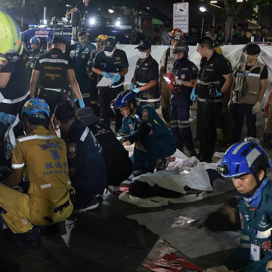 Deadly Fire at Bangkok Pub Near Chatuchak Market