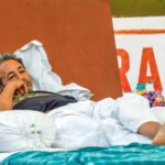 Parliament March: जंतर-मंतर पर भारी हंगामा, हाथों में तिरंगा लेकर संसद कूच की कोशिश; पुलिस ने रोका