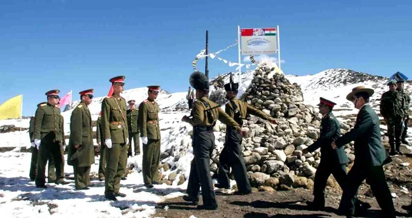 डोकलाम की 73 दिन की तनातनी का असर मुंबई तक: चीनी बैंक ICBC ने रोक दिए थे 185 मिलियन डॉलर के 11 लोन और निवेश 5 डोकलाम तनाव के दौरान ICBC मुंबई ने रोके थे 185 मिलियन डॉलर के लोन और निवेश