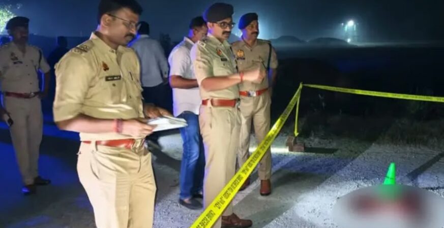 देवरिया में एक रात में दो बड़ी वारदातें: आग में पिता-बेटी और भाई की मौत, दो चचेरे भाइयों की हत्या 5 देवरिया में झोपड़ी में आग लगने से तीन की मौत और दो चचेरे भाइयों की चाकू से हत्या, उत्तर प्रदेश क्राइम न्यूज,#DeoriaNews #देवरिया #DeoriaCrime #DoubleMurder #UPCrimeNews #उत्तरप्रदेशसमाचार #Bhatni #Mail #BreakingNews #UP24NetworkNews,देवरिया में पांच मौतें, देवरिया क्राइम न्यूज, देवरिया आग हादसा, नोनापार गांव आग, भटनी थाना समाचार, देवरिया डबल मर्डर, मईल थाना हत्याकांड, चचेरे भाइयों की हत्या, दशहरा मेला हत्या मामला, देवरिया ताजा खबर, उत्तर प्रदेश क्राइम न्यूज, अभिजीत आर शंकर, रामजानकी मार्ग हत्या,Deoria crime news, Deoria fire incident, Deoria double murder, Nonapar village fire, Bhatni police station news, Mail police station murder case, cousins stabbed to death, Deoria latest news, Uttar Pradesh crime news, Deoria five deaths,देवरिया में झोपड़ी में आग, नोनापार गांव आग हादसा, देवरिया में दोहरे हत्याकांड की जांच, मईल क्षेत्र में चचेरे भाइयों की हत्या,Deoria hut fire incident, Nonapar village fire, Deoria double murder case, cousins killed in Deoria, Deoria police investigation,