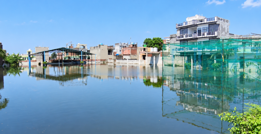 लखनऊ में बाढ़ से बचाव के लिए 182 करोड़ से बनेगा बांध, 601 करोड़ की परियोजनाओं को मंजूरी 5 लखनऊ में बाढ़ से बचाव, लखनऊ में 182 करोड़ का बांध, गोमती नदी बांध परियोजना, लखनऊ बाढ़ नियंत्रण योजना, आईआईएम रोड से हार्डिंग ब्रिज बांध, फैजुल्लाहगंज बाढ़ समस्या, लखनऊ में 12 पंपिंग स्टेशन, ग्रीन कॉरिडोर लखनऊ, लखनऊ जलभराव समस्या, यूपी विकास परियोजनाएं, उत्तर प्रदेश आवास एवं शहरी नियोजन, 601 करोड़ की विकास परियोजनाएं,Lucknow Flood Protection, Lucknow Dam Project, Gomti River Dam, Lucknow Flood Control Project, IIM Road to Harding Bridge Dam, Faizullaganj Flood Protection, 12 Pumping Stations Lucknow, Green Corridor Lucknow, Lucknow Waterlogging, UP Development Projects, Uttar Pradesh Urban Planning,#LucknowNews #LucknowFloodProtection #GomtiRiver #LucknowDevelopment #UPNews #GreenCorridor #FloodControl #UttarPradesh #Faizullaganj,Proposed 182 crore dam project on the banks of Gomti River in Lucknow,लखनऊ में गोमती नदी के किनारे 182 करोड़ रुपये की लागत से प्रस्तावित बांध परियोजना,#LucknowNews #LucknowFloodProtection #GomtiRiver #LucknowDevelopment #UPNews #GreenCorridor #FloodControl #UttarPradesh #Faizullaganj,