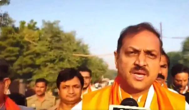 यूपी एमएलसी चुनाव 2026 मतगणना, विधान परिषद चुनाव वोटों की गिनती, मेरठ में एमएलसी चुनाव विवाद, लखनऊ मतगणना केंद्र, उत्तर प्रदेश चुनाव परिणाम,