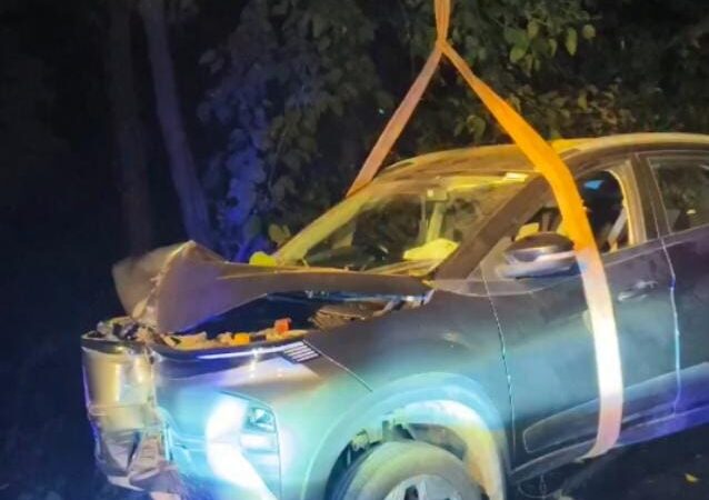 NH-28 पर भीषण भिड़ंत, एयरबैग ने बचाई जान 5 NH-28 पर स्कॉर्पियो और नेक्सॉन की टक्कर