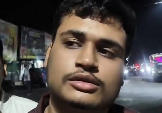 “बस स्टैंड पर करोड़ों का खेल, सर्राफा व्यापारी के दो बैग लेकर फरार”। 5 मऊरानीपुर में सर्राफा व्यापारी के बैग गायब