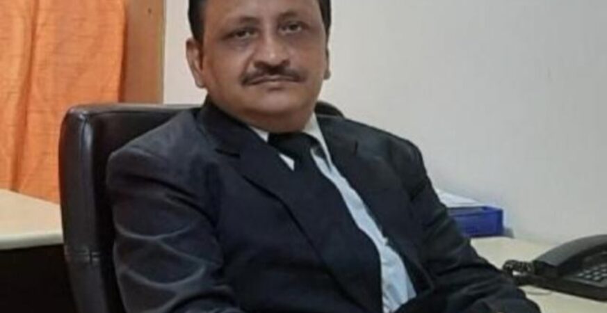 हरि प्रकाश शुक्ल की पदोन्नति पर गांव में खुशी