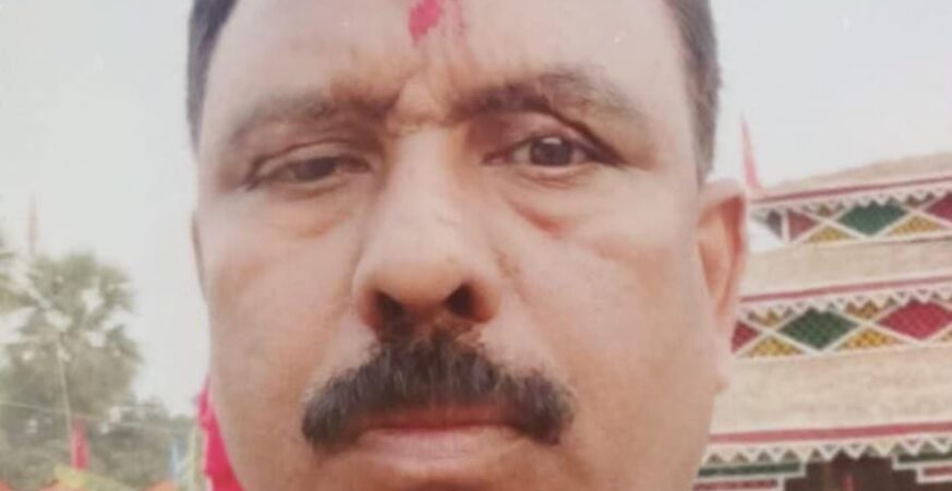 बार-नाइट क्लब में खेल पड़ा भारी, 3 आबकारी अधिकारी निलंबित 5 प्रयागराज में आबकारी अधिकारियों पर कार्रवाई