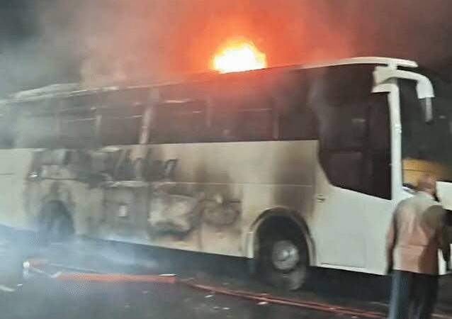 उन्नाव में चलती स्कूल बस में लगी आग, 60 बच्चों और 3 शिक्षकों की बची जान 6 उन्नाव स्कूल बस में आग, उन्नाव बस हादसा, लखनऊ कानपुर हाईवे हादसा, गदनखेड़ा चौराहा, उन्नाव ताजा खबर, उत्तर प्रदेश समाचार, स्कूल बस में आग, 60 स्कूली बच्चे सुरक्षित, गुरुनानक मॉडर्न स्कूल कानपुर, कल्याणपुर कानपुर, आनंदी वाटर पार्क लखनऊ, उन्नाव सदर कोतवाली, दमकल विभाग, चलती बस में आग, Unnao school bus fire, Lucknow Kanpur Highway incident, Unnao breaking news, school bus fire in Uttar Pradesh, 60 students safe, Guru Nanak Modern School Kanpur, Gadan Khera crossing, Kanpur school students, Anandi Water Park Lucknow, Unnao fire brigade, Uttar Pradesh news, #UnnaoNews, #SchoolBusFire, #LucknowKanpurHighway, #UttarPradeshNews, #BreakingNews, #SchoolStudents,#उन्नाव, #स्कूलबसमेंआग, #लखनऊकानपुरहाईवे, #उत्तरप्रदेशसमाचार, #उन्नावन्यूज, #स्कूलीबच्चे, #ताजाखबर,#UnnaoNews, #SchoolBusFire, #LucknowKanpurHighway, #UttarPradeshNews, #BreakingNews, #SchoolStudents,Unnao school bus fire news today, Lucknow Kanpur Highway bus fire, Unnao Gadan Khera bus incident, 60 school children rescued from bus fire, Kanpur school bus fire latest news, Unnao breaking news Hindi, गुरुनानक मॉडर्न स्कूल बस में आग, उन्नाव में बस में आग कैसे लगी, लखनऊ कानपुर हाईवे ताजा खबर, Unnao school bus fire, Lucknow Kanpur Highway incident, Unnao breaking news, school bus fire in Uttar Pradesh, 60 students safe, Guru Nanak Modern School Kanpur, Gadan Khera crossing, Kanpur school students, Anandi Water Park Lucknow, Unnao fire brigade, Uttar Pradesh news, उन्नाव स्कूल बस में आग, उन्नाव बस हादसा, लखनऊ कानपुर हाईवे हादसा, गदनखेड़ा चौराहा, उन्नाव ताजा खबर, उत्तर प्रदेश समाचार, स्कूल बस में आग, 60 स्कूली बच्चे सुरक्षित, गुरुनानक मॉडर्न स्कूल कानपुर, कल्याणपुर कानपुर, आनंदी वाटर पार्क लखनऊ, उन्नाव सदर कोतवाली, दमकल विभाग, चलती बस में आग,