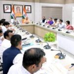 कोलकाता में दुर्गा पूजा पंडाल के बाहर भगदड़, 19 श्रद्धालुओं की मौत; 25 घायल, आयोजकों समेत 12 हिरासत में