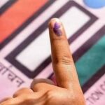 ताजमहल पर कीड़ों का हमला, संगमरमर पर पड़े हरे-काले दाग; यमुना के प्रदूषण पर उठे सवाल