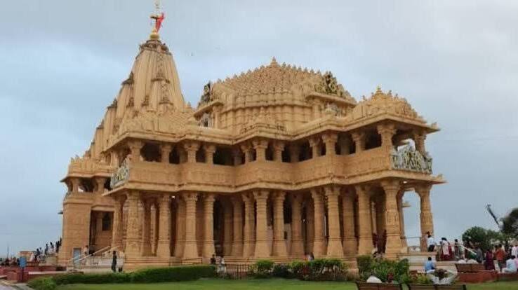 सोमनाथ मंदिर के पास नॉनवेज बैन पर हाई कोर्ट में कानूनी लड़ाई