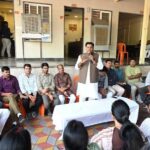 एमएलसी चुनाव में चूक, छह अधिकारी सस्पेंड
