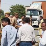 बाजार पर बरसी मौत, 102 की जान गई
