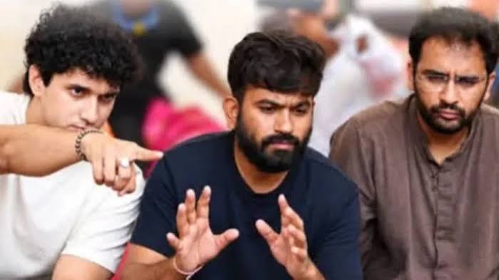 सौरव दास और आशुतोष रांका की रिहाई में देरी क्यों? अभिजीत दीपके ने राज्य सरकार पर लगाए गंभीर आरोप 6 अभिजीत दीपके CJP संस्थापक, सौरव दास और आशुतोष रांका गिरफ्तारी मामला, जंतर-मंतर प्रदर्शन समाचार, CJP लीगल हेड रत्ना सिंह, नई दिल्ली अदालत सुनवाई,सौरव दास गिरफ्तारी की ताजा खबर, आशुतोष रांका न्यायिक हिरासत अपडेट, अभिजीत दीपके एक्स पोस्ट 18 अक्टूबर 2026, CJP जंतर-मंतर प्रदर्शन मामला, सौरव दास रिहाई सुनवाई, आशुतोष रांका कोर्ट केस, Ratna Singh CJP court hearing, Abhijeet Dipke October 18 2026 statement, Saurav Das latest arrest update, Ashutosh Ranka court proceedings, CJP Jantar Mantar protest latest news,सौरव दास और आशुतोष रांका को क्यों गिरफ्तार किया गया, अभिजीत दीपके ने सरकार पर क्या आरोप लगाए, CJP संस्थापक का गिरफ्तारी पर बयान, जंतर-मंतर प्रदर्शन में गिरफ्तारी का मामला, सौरव दास आशुतोष रांका की रिहाई कब होगी, अदालत की सुनवाई में देरी का आरोप, स्पेशल एग्जीक्यूटिव मजिस्ट्रेट विवाद, नई दिल्ली CJP राजनीतिक समाचार, why were Saurav Das and Ashutosh Ranka arrested, Abhijeet Dipke latest statement on arrest, CJP legal proceedings latest update,#SauravDas, #AshutoshRanka, #AbhijeetDipke, #CJP, #CockroachJanataParty, #JantarMantar, #DelhiNews, #CourtProceedings, #BreakingNews, #सौरवदास, #आशुतोषरांका, #अभिजीतदीपके, #कॉकरोचजनतापार्टी, #जंतरमंतर, #दिल्लीसमाचार, #राष्ट्रीयसमाचार,