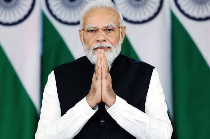 विजयादशमी पर राष्ट्रपति मुर्मू और पीएम मोदी ने दी बधाई, बोले- विकसित भारत के निर्माण में योगदान दें देशवासी 5 विजयादशमी 2026 पर राष्ट्रपति द्रौपदी मुर्मू और प्रधानमंत्री नरेंद्र मोदी का देशवासियों के लिए शुभकामना संदेश, President Droupadi Murmu and Prime Minister Narendra Modi extend Vijayadashami 2026 greetings,
