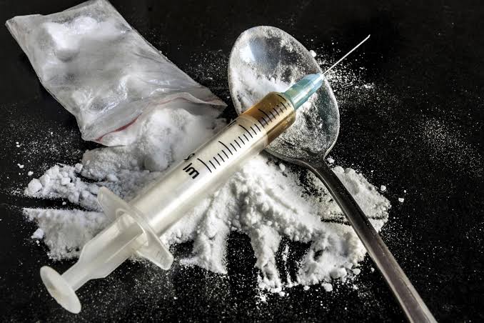 अवैध दवा मामले में 15 साल बाद आरोपी को तीन साल की सजा