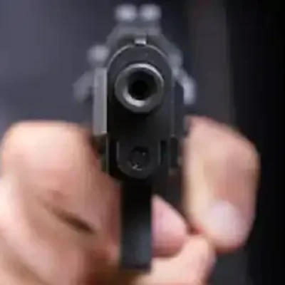 लखनऊ: एमिटी यूनिवर्सिटी छात्र पर पिस्टल तानकर धमकी