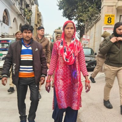 Lucknow News: जमीन विवाद में महिला की सुसाइड कोशिश