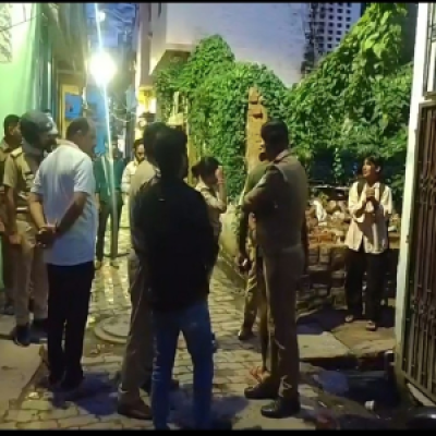लखनऊ के कैसरबाग थाना क्षेत्र के खंदारी बाजार से बड़ी खबर, मचा हड़कंप