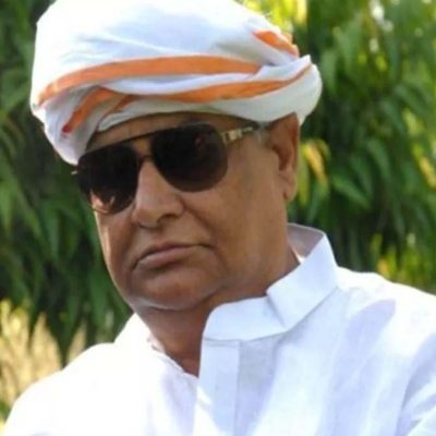 राजस्थान: मेवाड़ यूनिवर्सिटी में फर्जी डिग्री घोटाला, मंत्री के छापे से मचा हड़कंपराजस्थान: मेवाड़ यूनिवर्सिटी में फर्जी डिग्री घोटाला, मंत्री के छापे से मचा हड़कंप