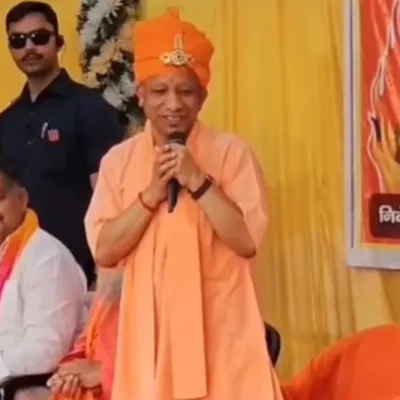 UP Politics: CM Yogi का Ravi Kishan पर तंज, बयान चर्चा में