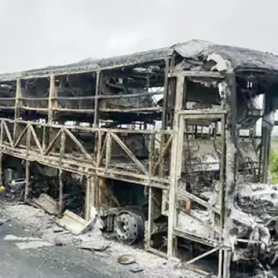 आंध्र प्रदेश बस हादसा: चलती बस में आग, 20 यात्रियों की मौत