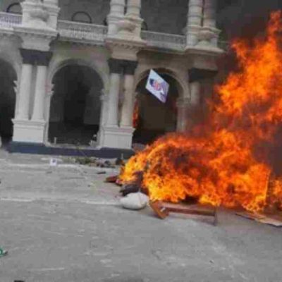 Nepal Gen Z Protest: आर्मी चीफ संभाले कमान, लोग भारत लौट रहे
