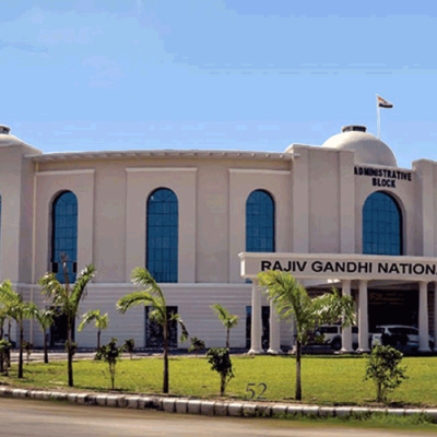 Patiala Law University से Rajiv Gandhi नाम हटाने का प्रस्ताव