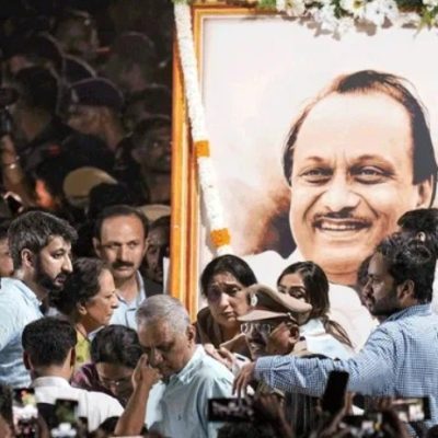 अजित पवार को अंतिम विदाई देते अमित शाह और भाजपा अध्यक्ष